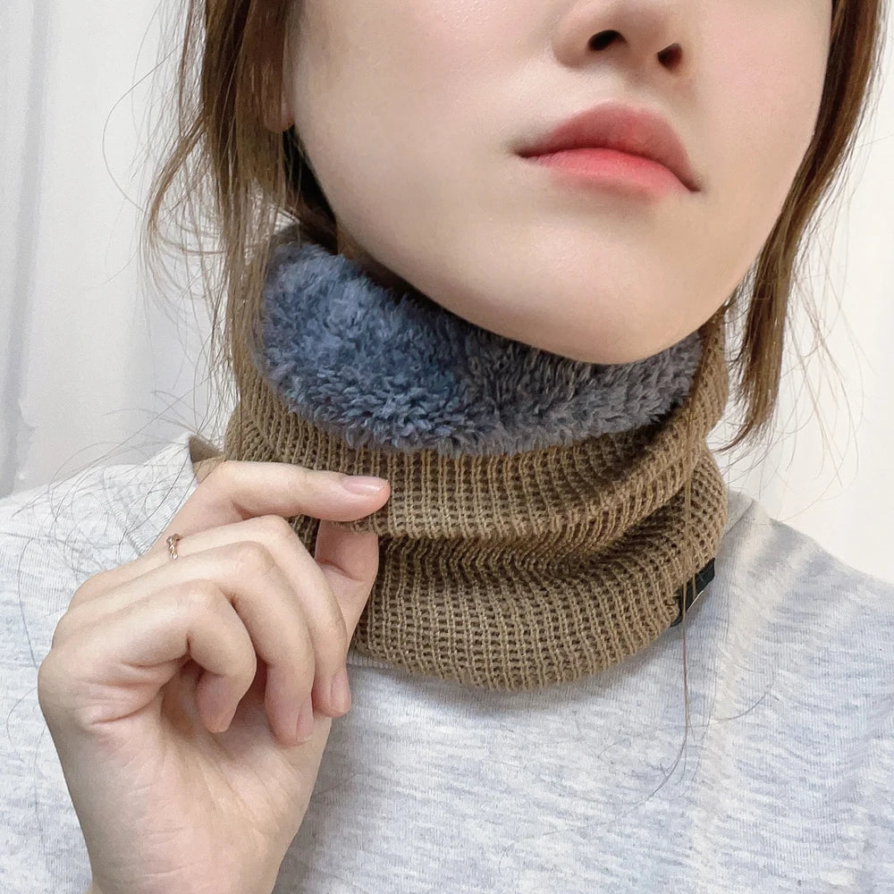 Fleece Neck Warmer - Protection Against Cold and Wind