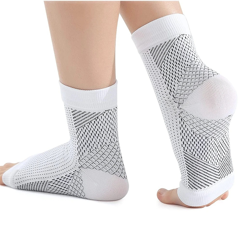 Nokmo | Unisex Compression Socks with Targeted Support