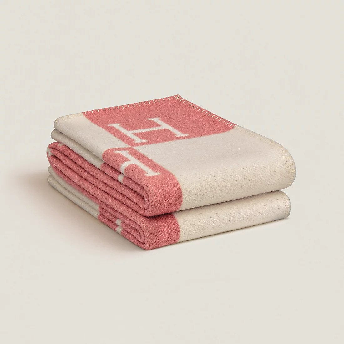 Norvo | Exclusive Cashmere and Golden Wool Blanket