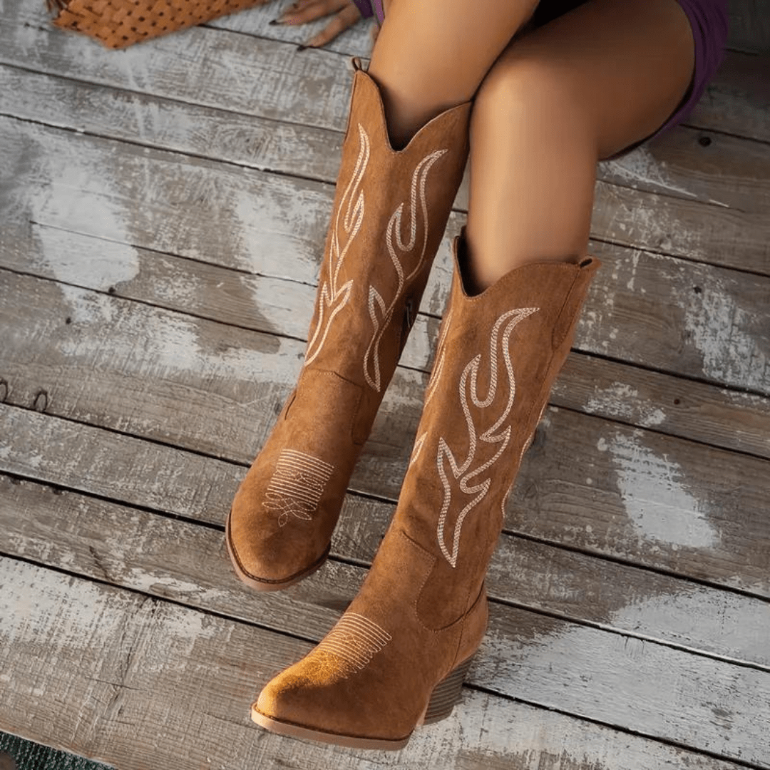 Women's Cowboy Boots - Elegant Retro Western Style for Autumn
