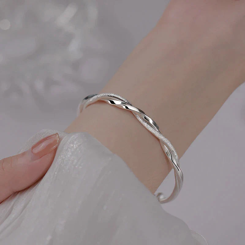 Beautiful Dazzling Silver Bracelet
