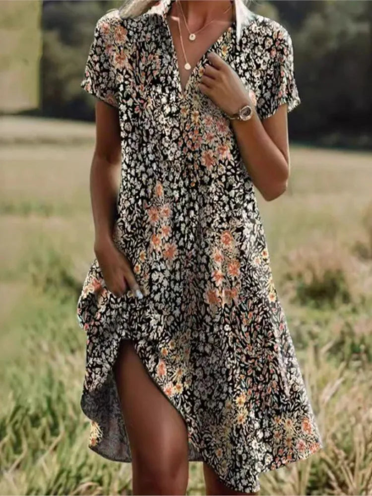 Carla | Elegant floral dress with V-neck, buttons and long sleeves for autumn