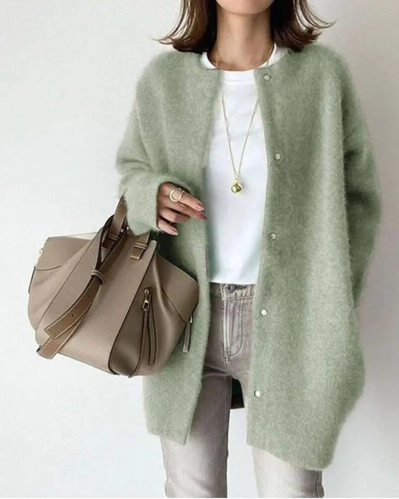 Chic Wool and Mohair Cardigan for Autumn - Woman