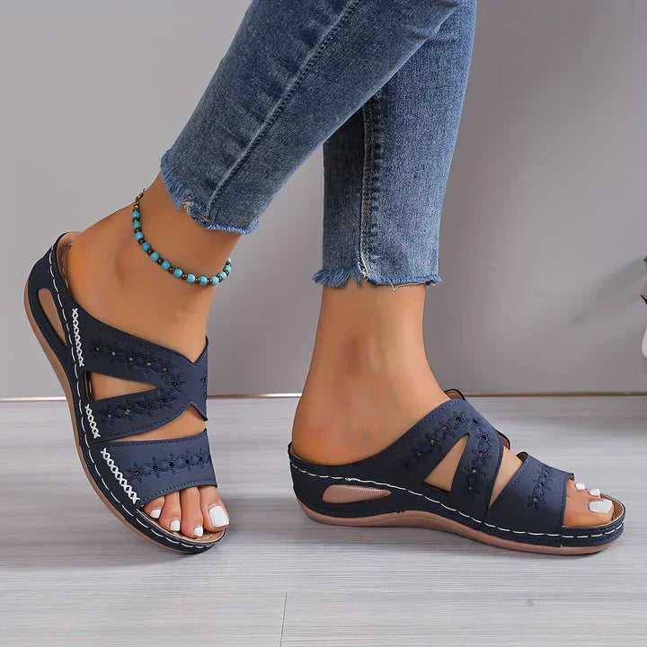 Clara - Orthopaedic Sandals