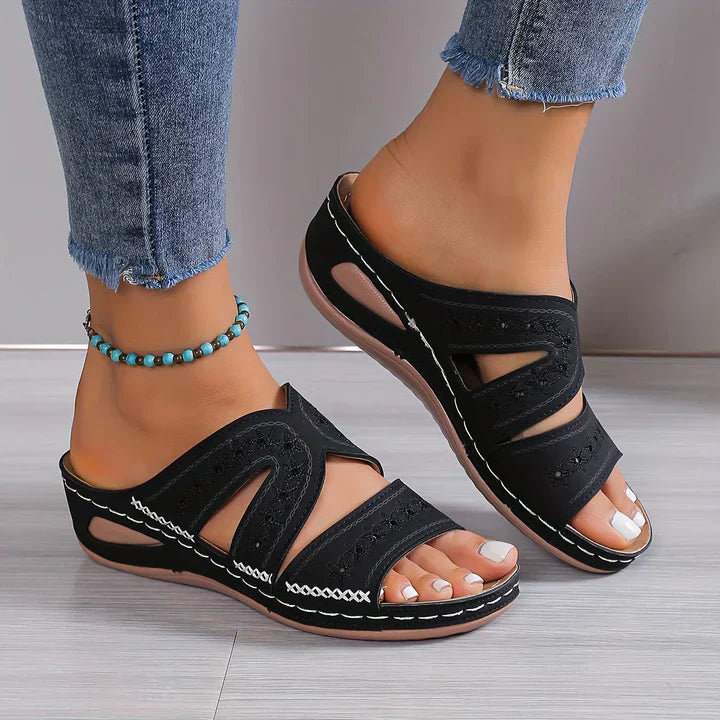 Clara - Orthopaedic Sandals
