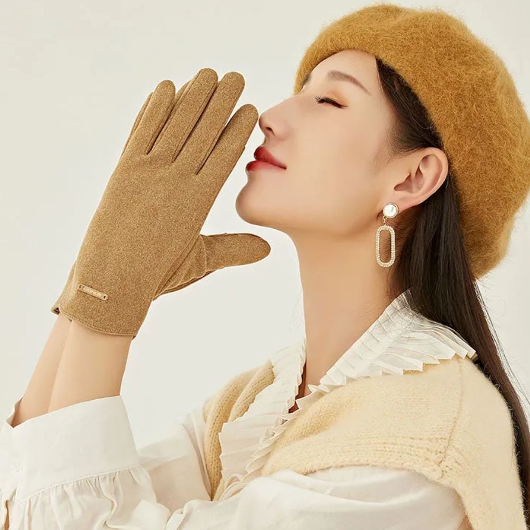 Classic and Versatile Suede Gloves