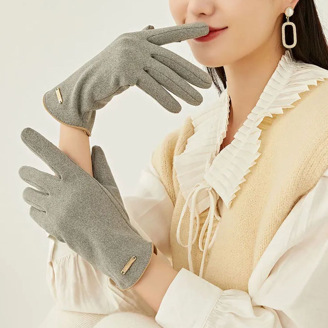 Classic and Versatile Suede Gloves