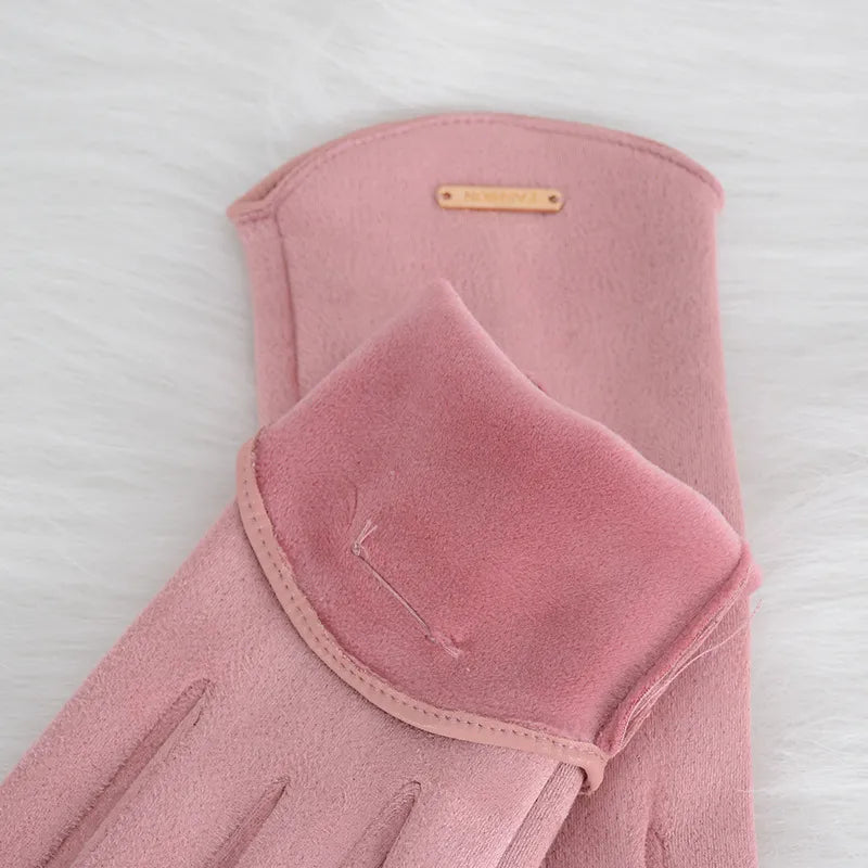 Classic and Versatile Suede Gloves