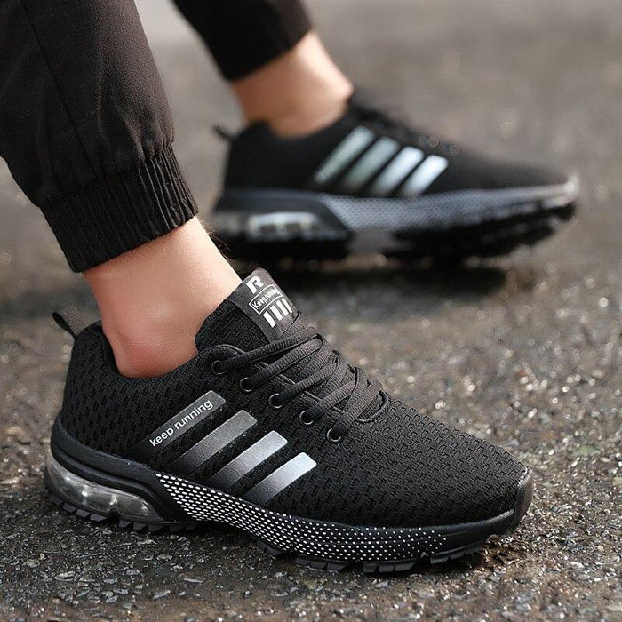 Comfortable Orthopedic Trainers for Men Runmax
