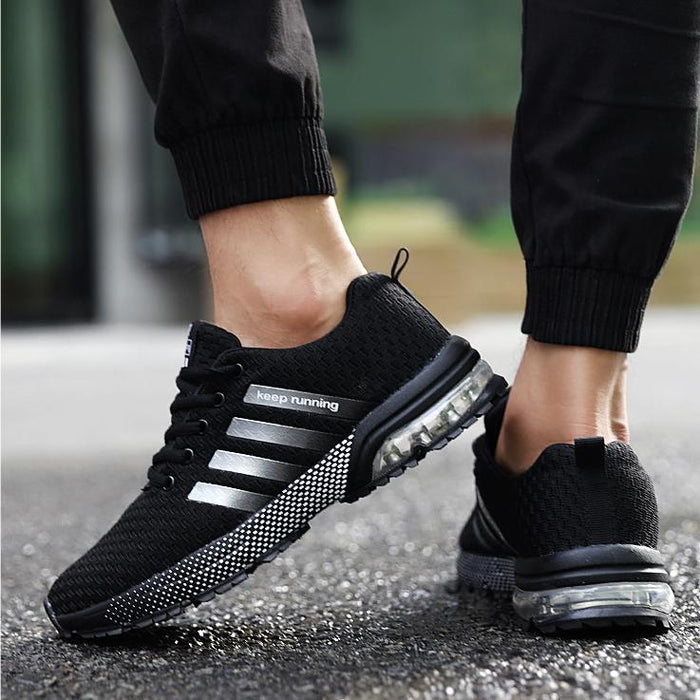 Comfortable Orthopedic Trainers for Men Runmax