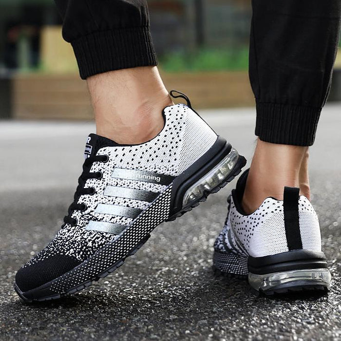 Comfortable Orthopedic Trainers for Men Runmax
