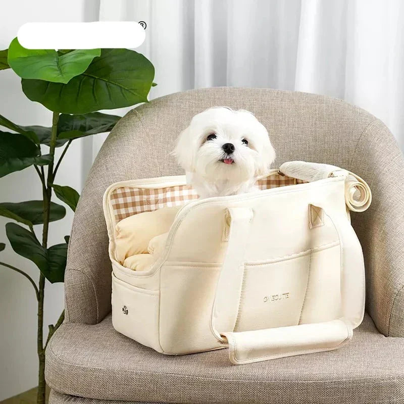 Durable Travel Bag for Dogs and Cats