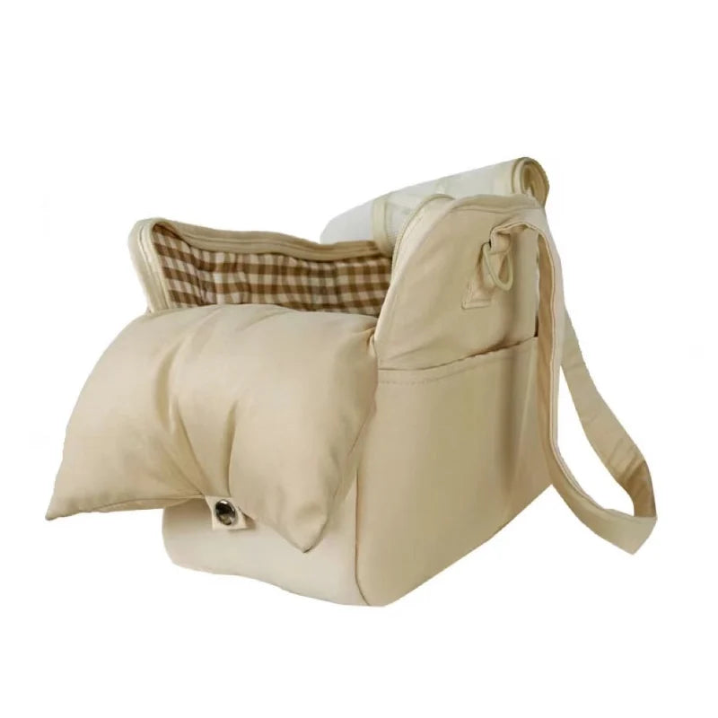Durable Travel Bag for Dogs and Cats