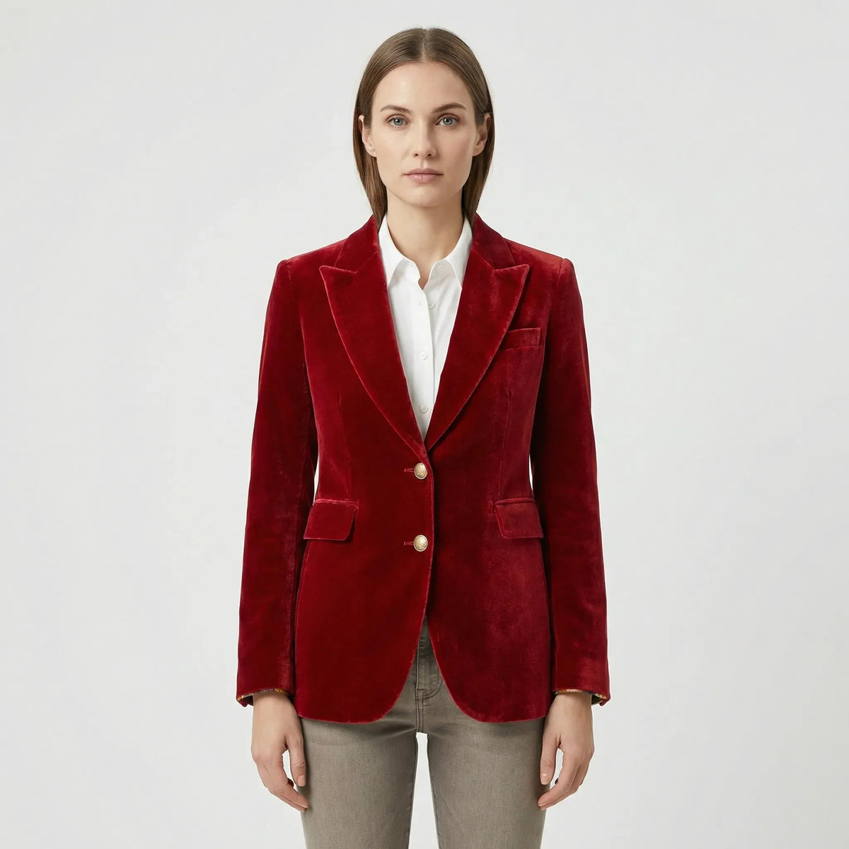 Figursyet fløjlsblazer med guldfarvede knapper