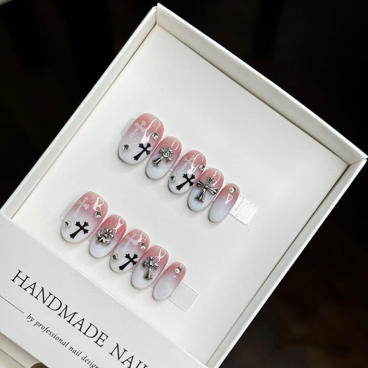 Håndlavet sæt kunstige negle med kunstnerisk design