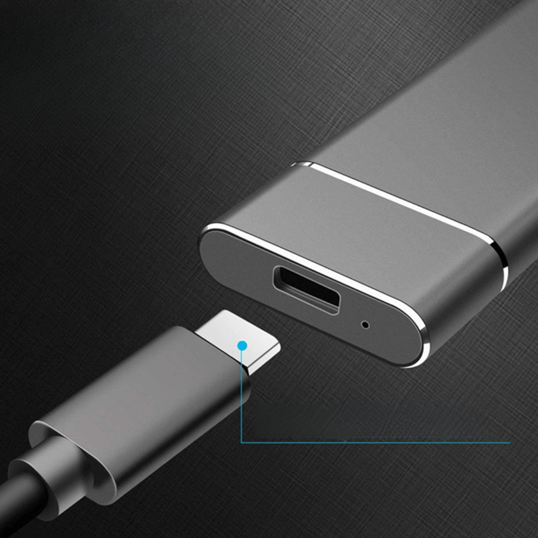 High-speed portable external SSD in aluminum