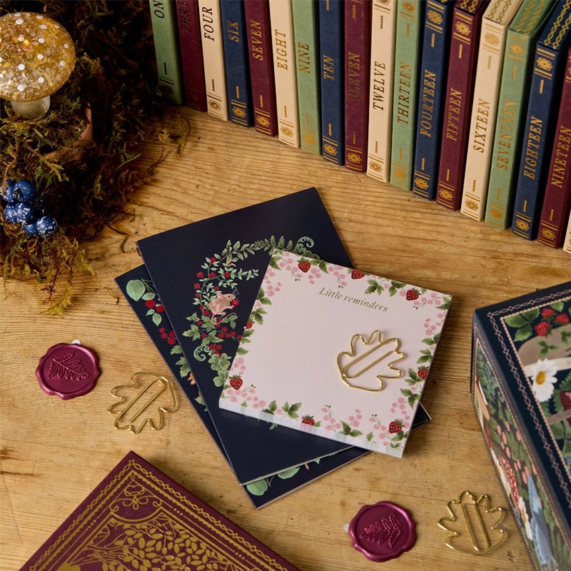 JollyJournals™ - Advent Calendar with Stationery 24 Surprises
