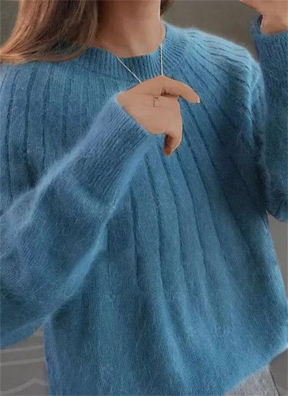 Jumper in soft, silky knit - Vertical ribbed texture