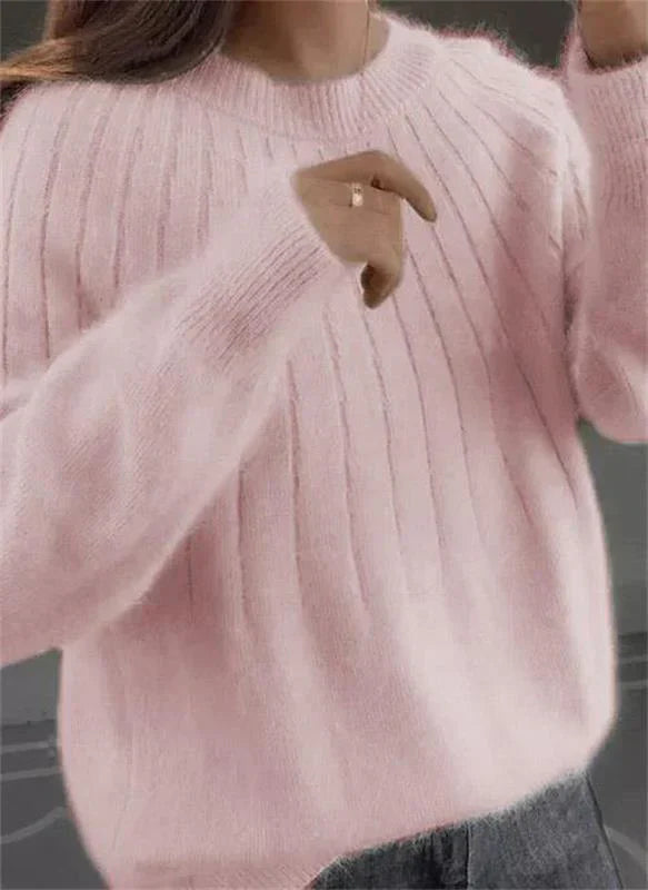Jumper in soft, silky knit - Vertical ribbed texture