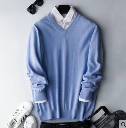 Luxury Cashmere Sweater for Men: Quality and Elegance for the Modern Man