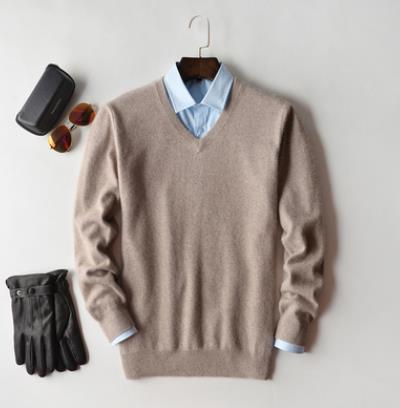 Luxury Cashmere Sweater for Men: Quality and Elegance for the Modern Man