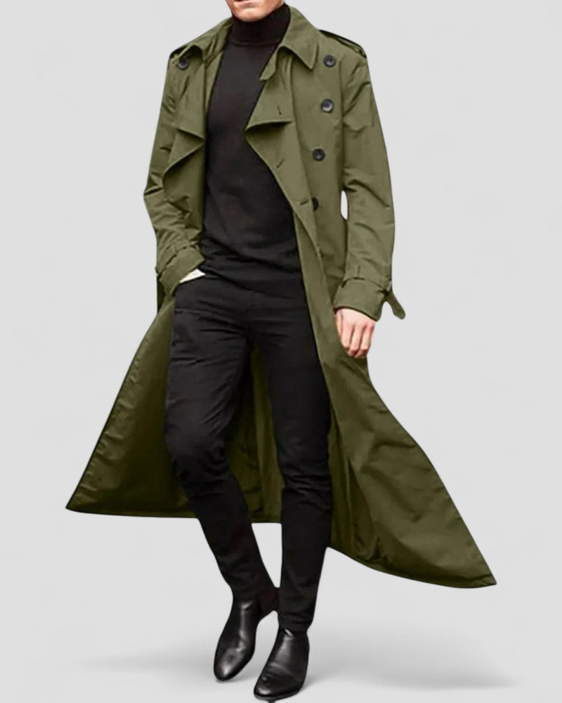 Lang trenchcoat til mænd i moderne stil med dobbelt knaplukning