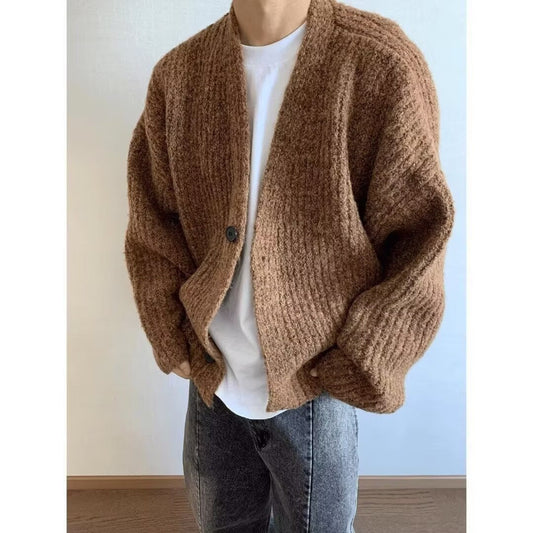 Oversized cardigan til mænd med knaplukning