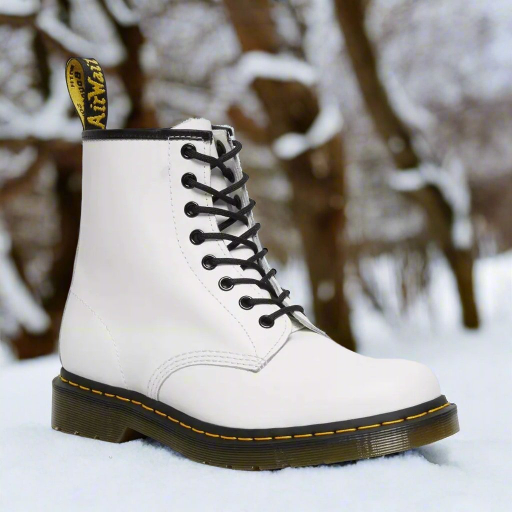 Modern Women's Lace-Up Boots - Comfortable, Versatile Design