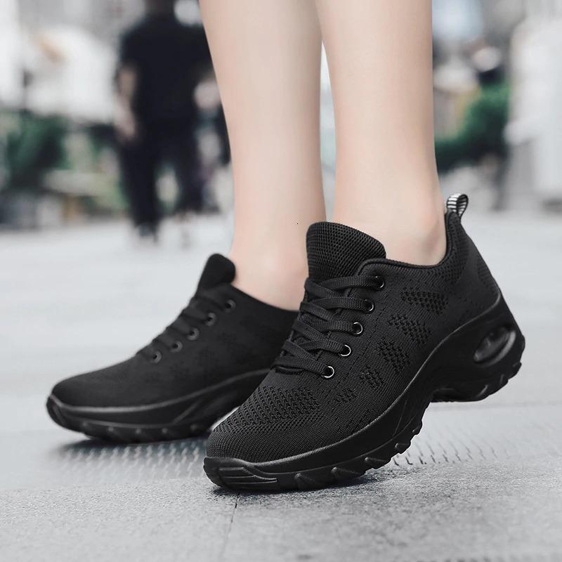 Neoli Orthopaedic Shoes