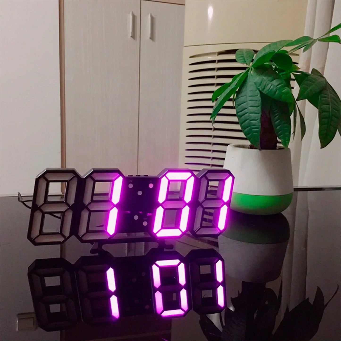 Nokmo | Digital 3D LED Wall Clock – Modern Design with Dimming Function and Optimal Visibility