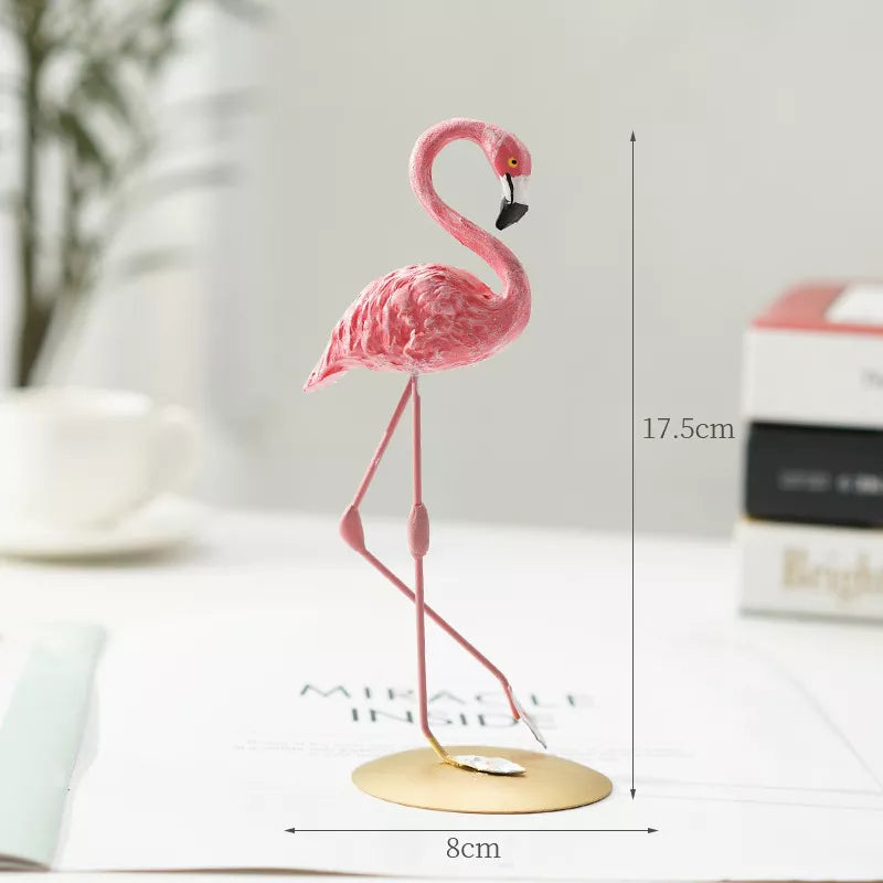 Nokmo | Flamingo Figure Made of Resin Modern Decoration