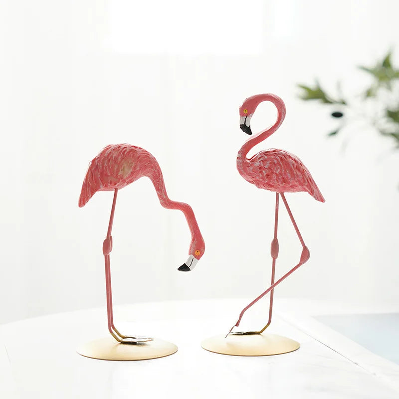 Nokmo | Flamingo Figure Made of Resin Modern Decoration
