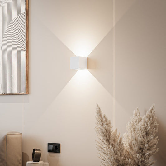 Nokmo | Garduru LED Wall Lamp | Modern, Versatile and Energy Efficient