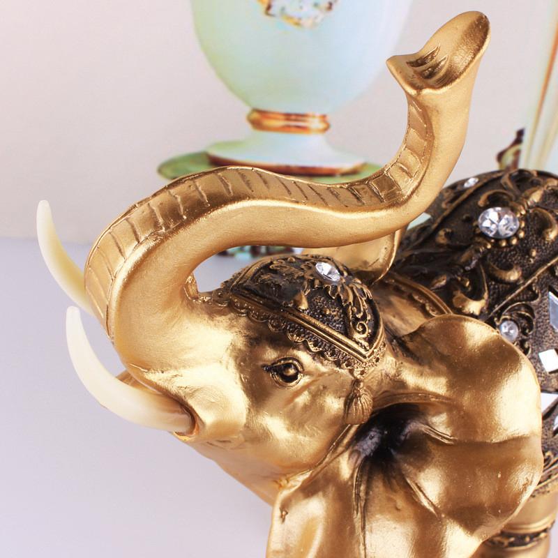 Nokmo | Golden Elephant Statue