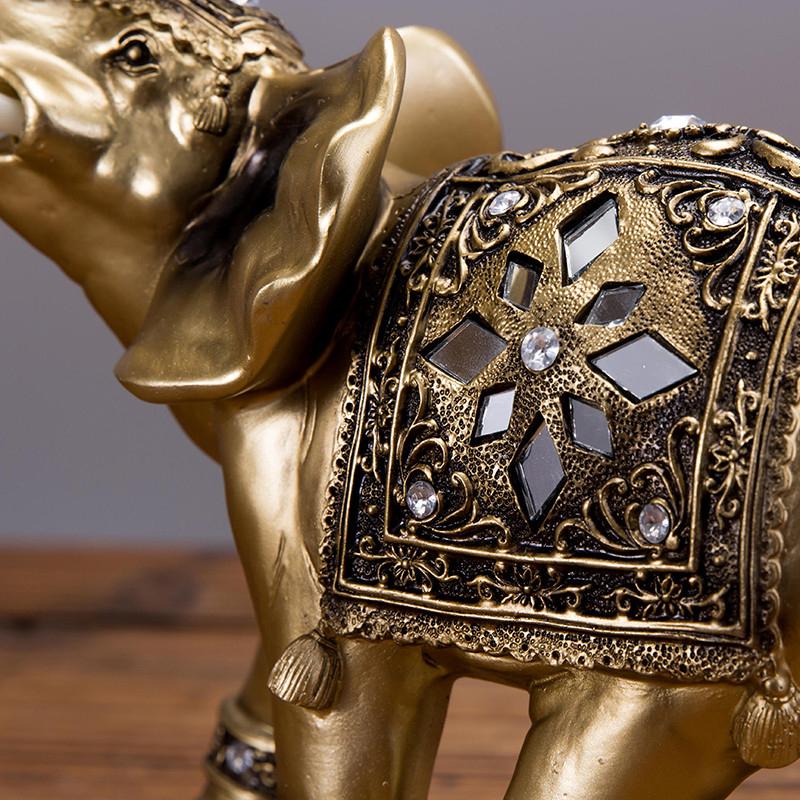 Nokmo | Golden Elephant Statue
