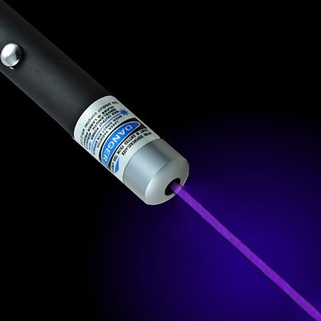 Nokmo | High-Performance Laser Pointer with Multiple Colors – Red, Green, Blue-Violet