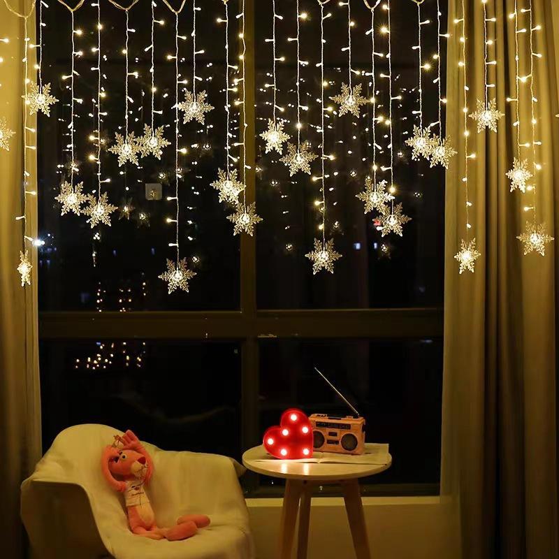 Nokmo | LED Curtain Light String with Snowflake | Indoor & Outdoor
