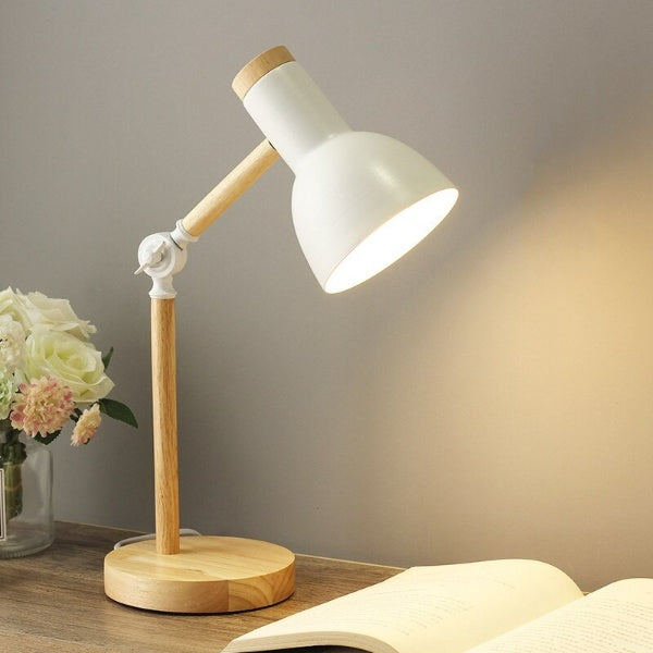 Nokmo | LED Desk Lamp | Nordic Wood Design
