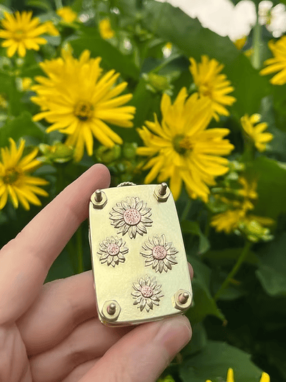 Nokmo | Mini Flower Press | Compact Botanical Keepsake Maker | Portable Craft Tool