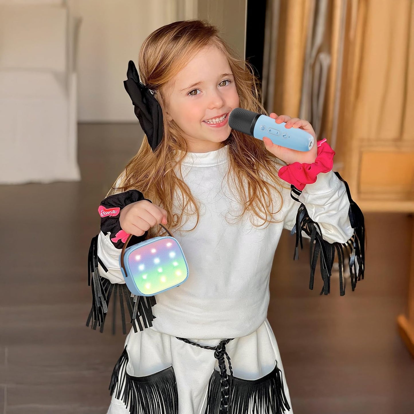 Nokmo | Portable Mini Karaoke Machine with Bluetooth Speaker and 2 Wireless Microphones – Veylo