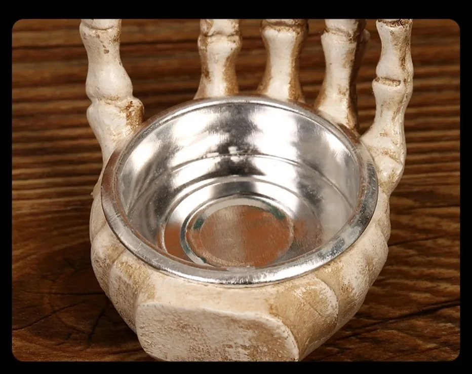 Nokmo | Skullight 3pc Halloween Skull Candle Holder Set