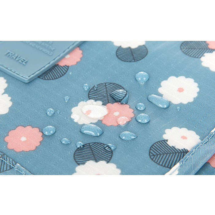 Nokmo Travel Cosmetic Bag | Waterproof & with Hook | Foldable & Padded | For Women & Men