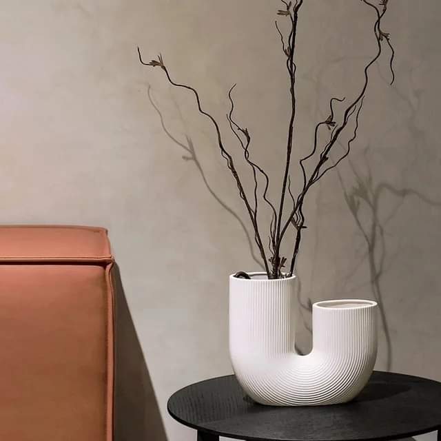 Nokmo | U-shaped Minimalist Vase