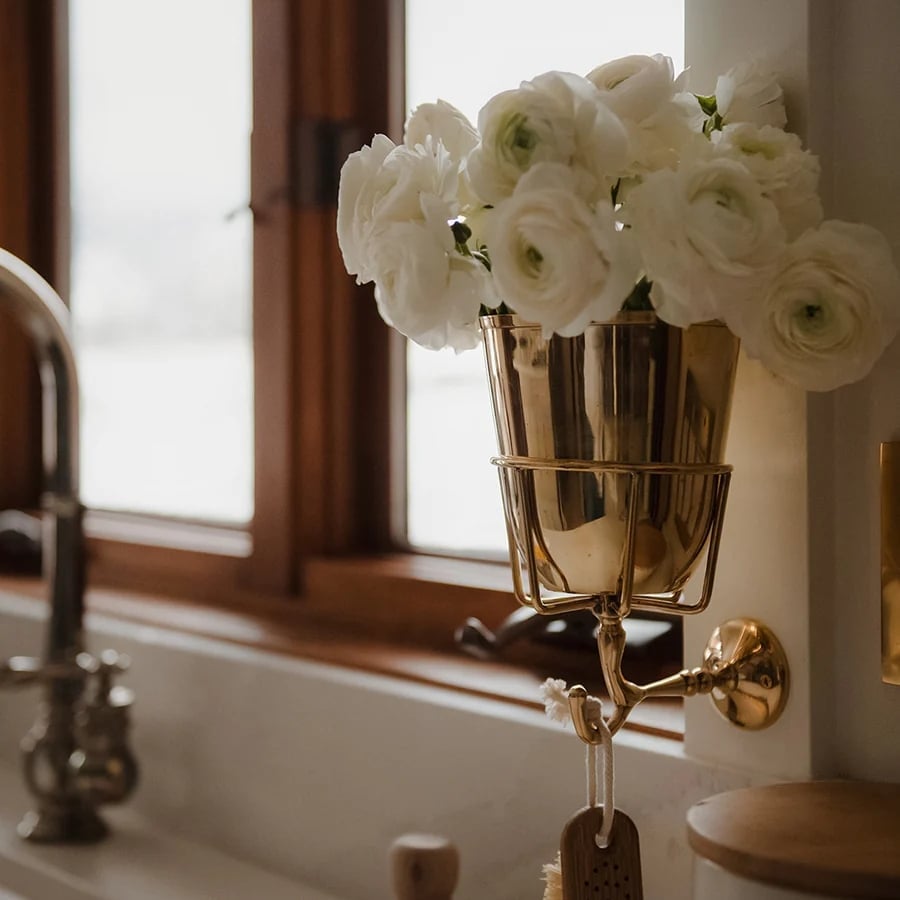 Nokmo | Vessona – Elegant Opal Wall Vase for Stylish Home Decoration