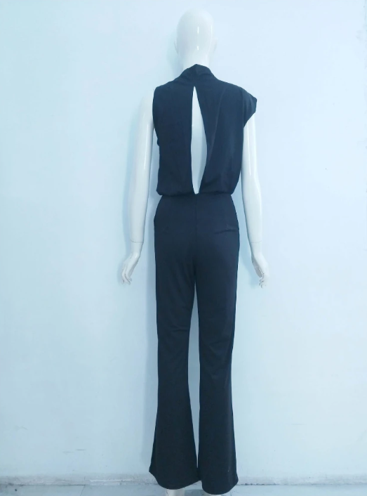 Nokmo Women's Jumpsuit with Round Neckline, Sleeveless and Wide Leg