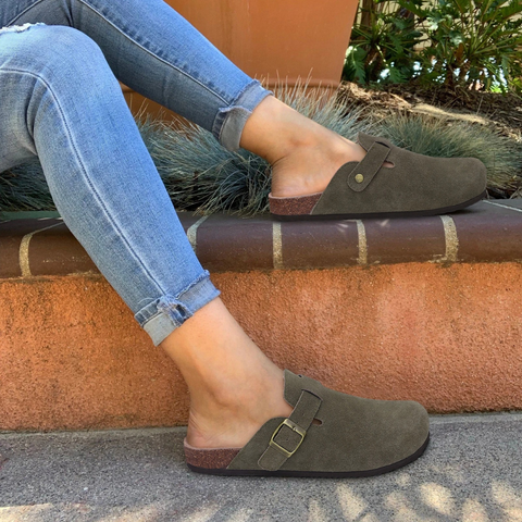 Nokmo | Women's Orthopedic Clogs with Adjustable Strap