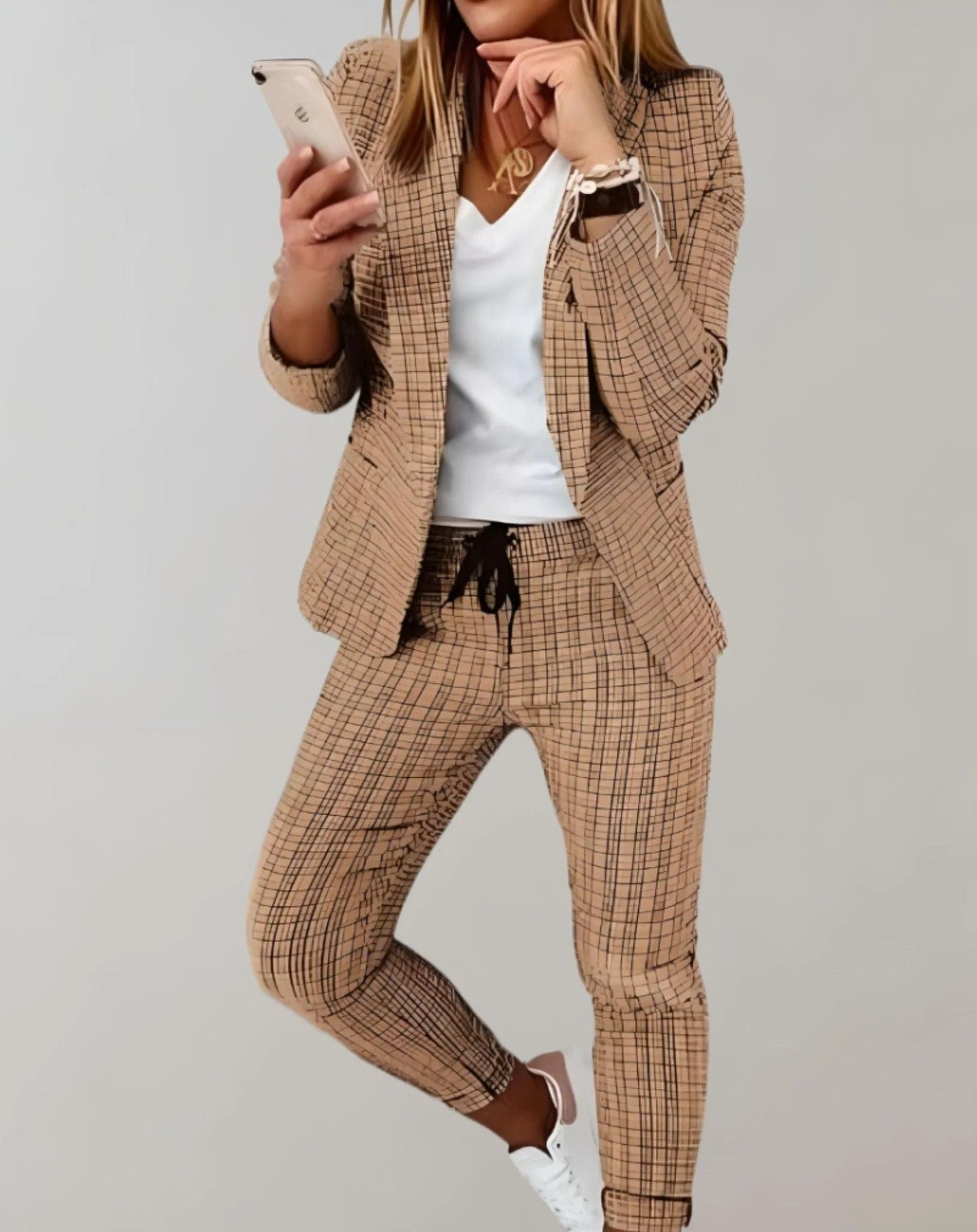 Nokmo | Women's Plaid Blazer & Trouser Suit Set