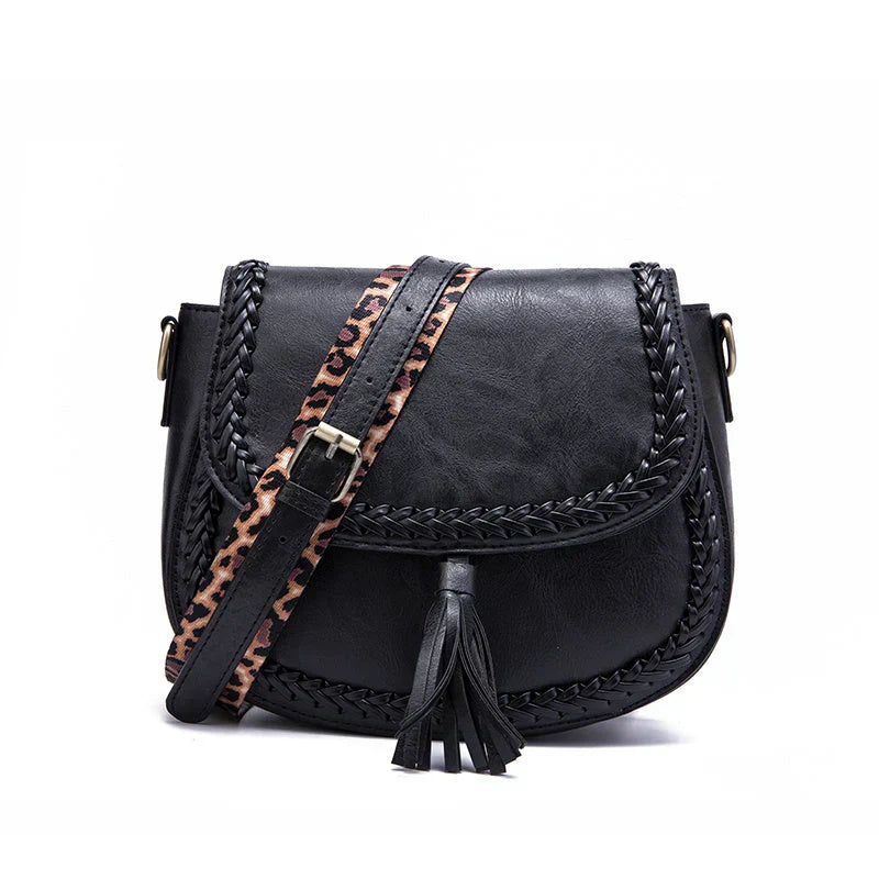 Nokmo | Women's Saddle Shoulder Bag with Tassel Detail