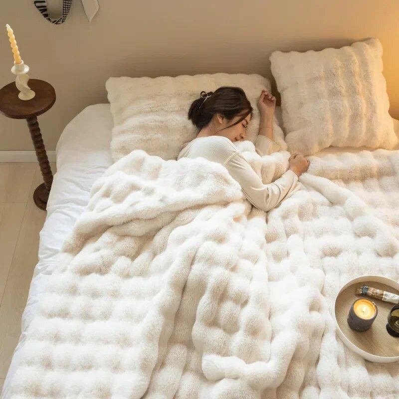 Plaid WarmWol – Ultra-Soft Fleece Blanket, Exceptional Warmth for All Seasons