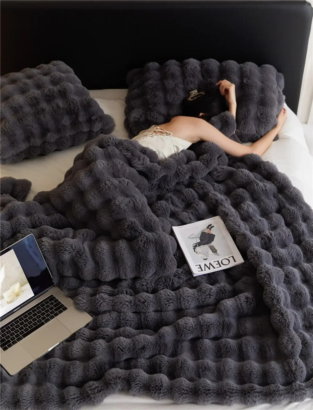 Plaid WarmWol – Ultra-Soft Fleece Blanket, Exceptional Warmth for All Seasons